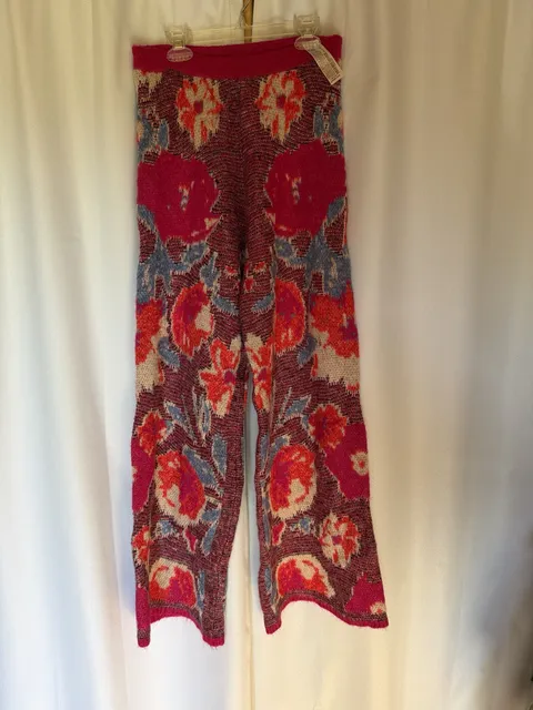 Zara Floral Knit Pants Size S Pink Multicolored