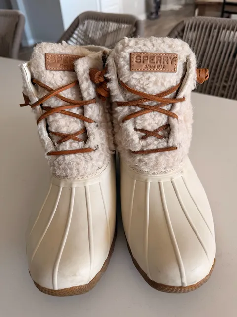Sperry Saltwater Duck Boots Size 7M Ivory Sherpa