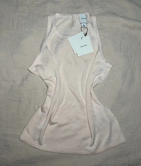 Calvin Klein Size M Women's Viscose Sleeveless Crewneck Tank Top