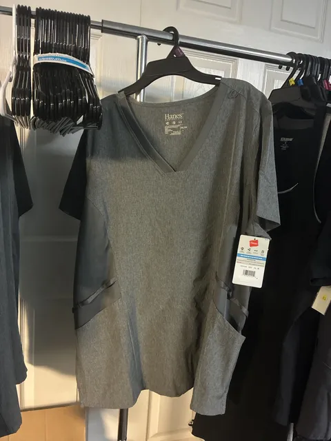 Bundle Hanes Comfort Fit Ribbed Side Panel V-Neck Scrub Top Size 2XL Gray