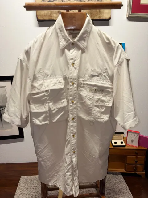 Hook & Tackle Outfitters Fishing Shirt Size Medium Cream