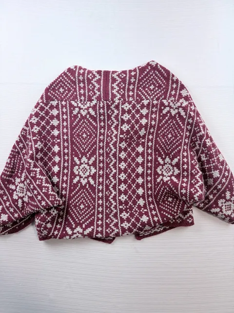 Cabi Fair Isle Cape Sweater Size M Red White Knit Poncho Cardigan