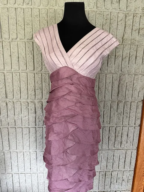 921 Adrianna Papell Ruffled Cocktail Dress Size 8 Pink