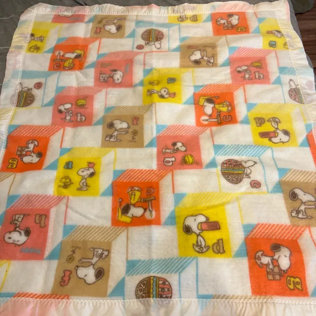 Chatham Peanuts Snoopy ABC Blocks Fleece Blanket Vintage