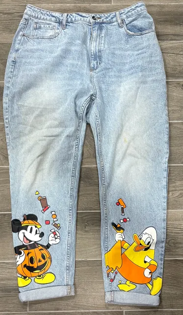 Disney Parks Mickey & Donald Halloween Denim Jeans Light Wash Size XL