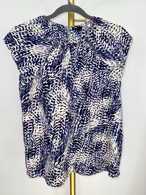 Express Blouse Size XS Blue Black Animal Print Cap Sleeve Top