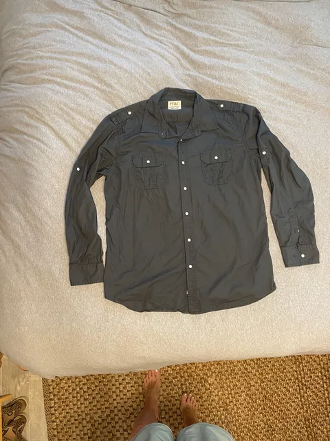 PD&C Utility Long Sleeve Shirt XXL Grey Button Down Epaulet
100% cotton
Military