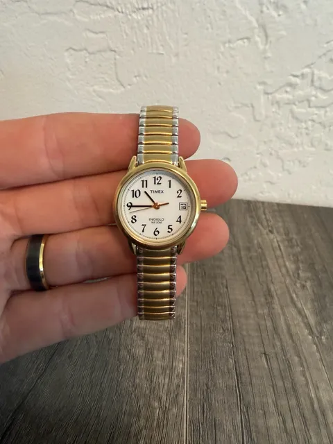 Timex Easy Reader T2H381 Women's Two-Tone Expansion Band Watch
