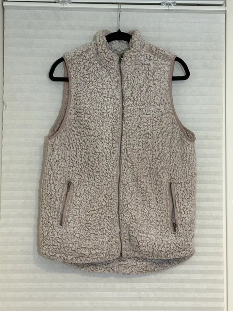 Thread + Supply Sherpa Vest Size Medium Smoke Rose Fleece