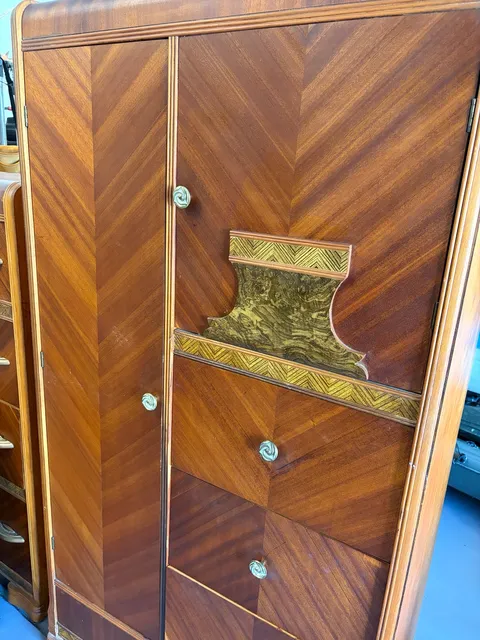 Vintage Art Deco Waterfall Bedroom Furniture Set