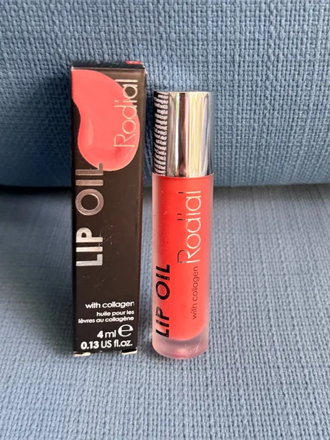Rodial Lip Oil with Collagen Size 4ml Sugar Coral