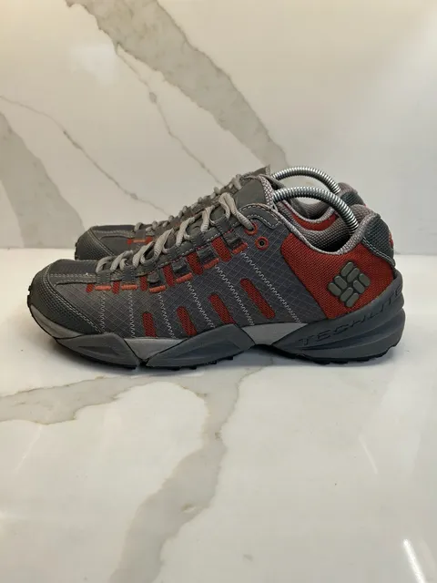 Columbia Hiking Shoes Gray Orange Techlite Omni-Grip (Size: 9)