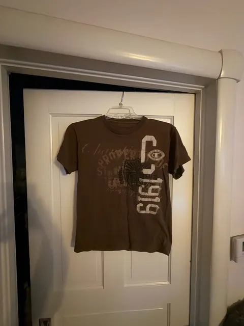Champion T-Shirt Size S Brown Graphic 1919