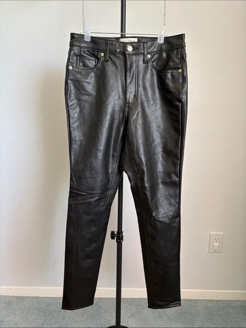 Universal Thread Black Faux Leather Skinny Jeans 8R