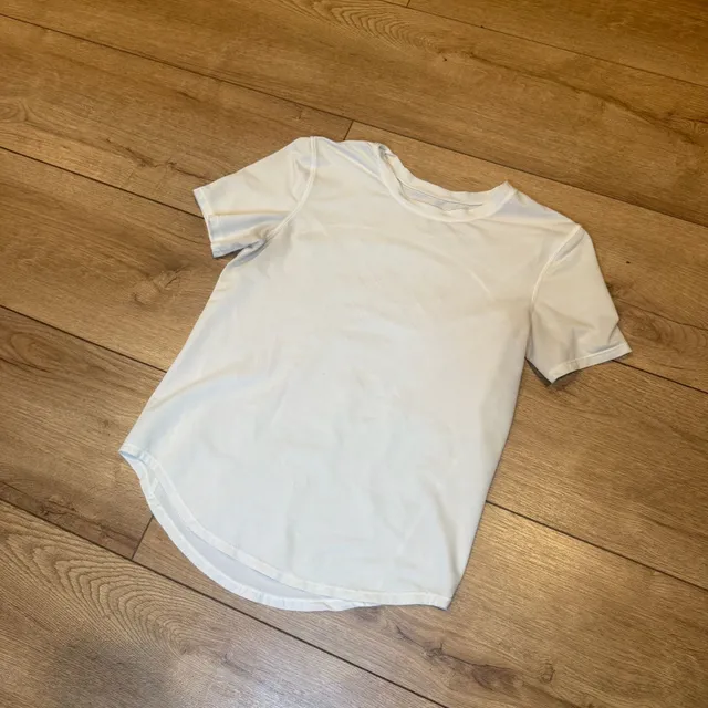 Lululemon Metal Vent Tech Short Sleeve Shirt White