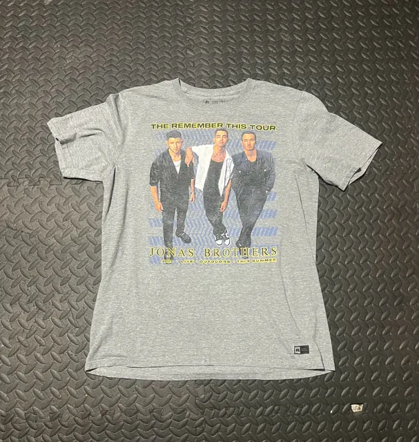 Jonas Brothers The Remember This Tour Concert T-Shirt Gray