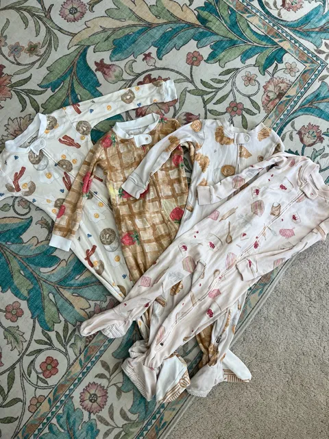 Burt's Bees Baby Pajama Bundle(4) Food Prints Size 18 Months