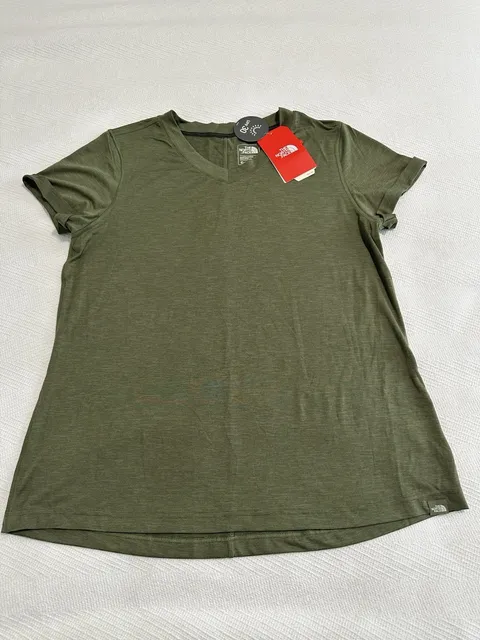 The North Face Women’s XL T Shirt Green Short Sleeve UPF 30 NEW