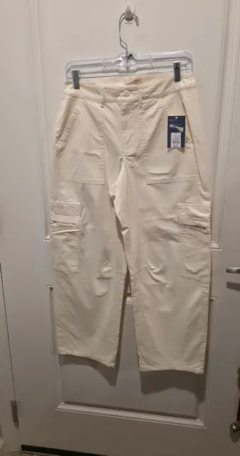 Universal Thread Cargo Pants Size 4 Cream Straight Leg New with Tags