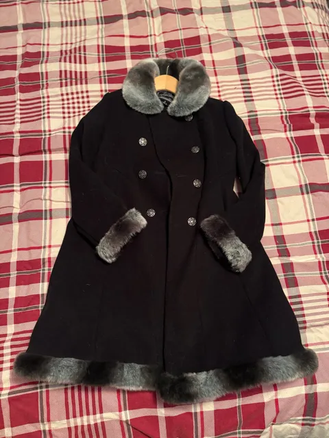 Rothschild Faux Fur Girls Trim Coat Size 6 Black Double Breasted