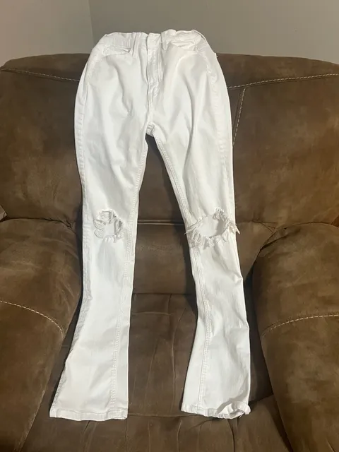 Vibrant M.I.U. Distressed Skinny Jeans Size 1 (W24) White