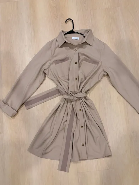 LA Threads Belted Shirt Dress Tan Long Sleeve Pocket Buttons