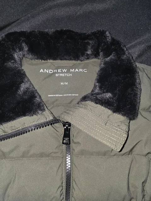 Andrew Marc Stretch Puffer Jacket Size M Green Faux Fur Collar