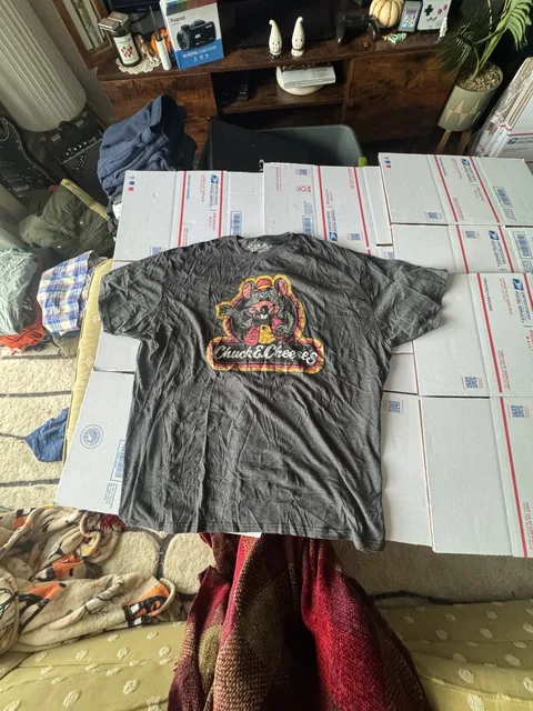 TeeLuv Chuck E Cheese OG Chuck Graphic T-Shirt 2XL Grey