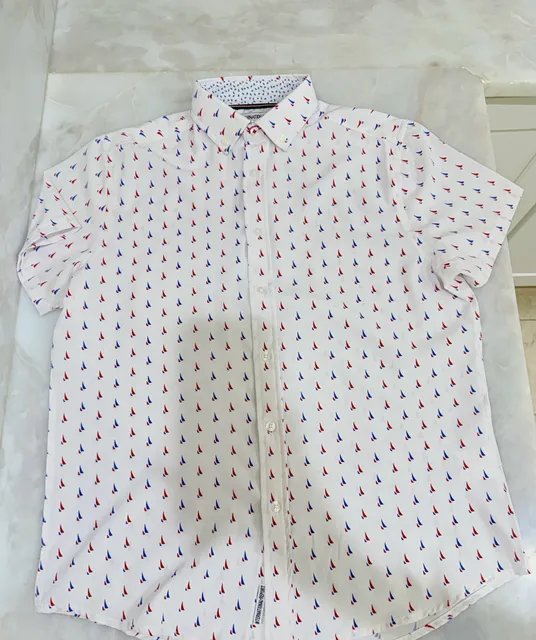 International Report Shirt Small