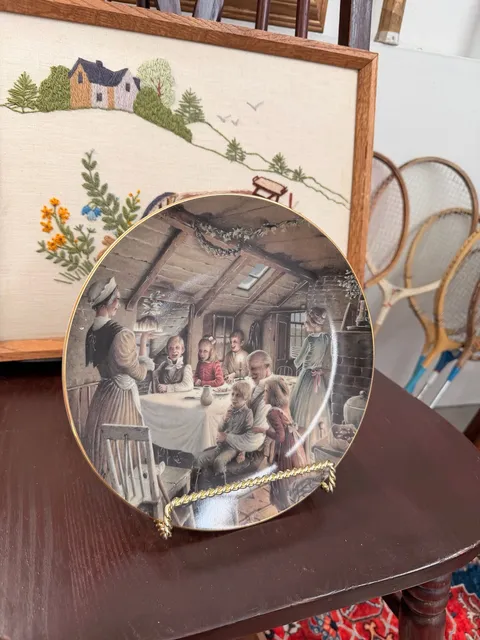 Department 56 A Christmas Carol The Cratchit's Christmas Pudding Plate 1991