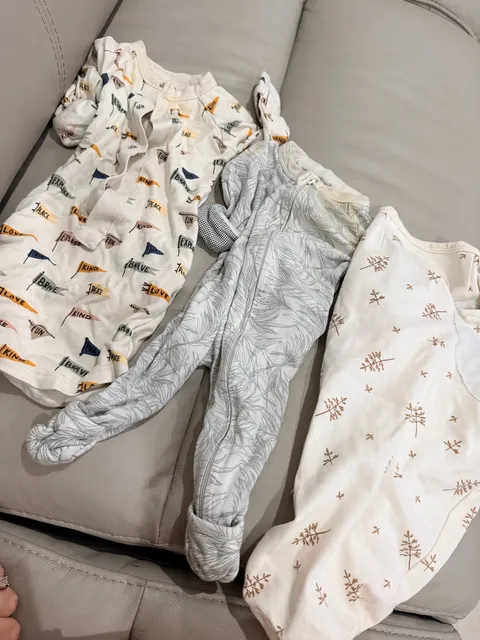 Goumi Play Baby Sleep Bag And Sleeper Lot Size 0-3M