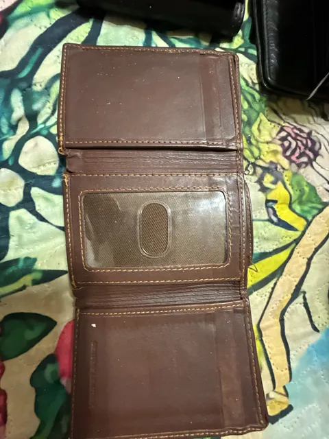 Buxton Brown Leather Trifold Wallet