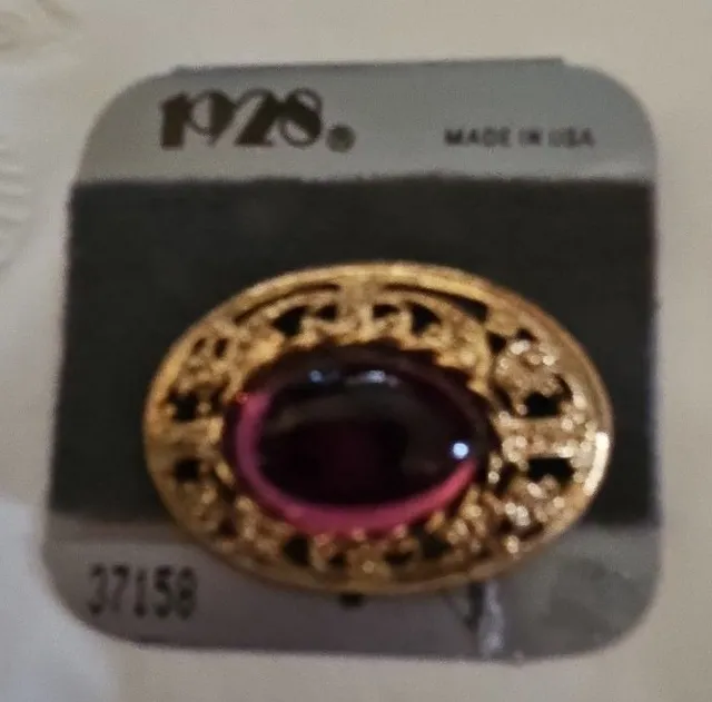 1928 Vintage Gold Tone Purple Stone Filigree Oval Brooch Pin