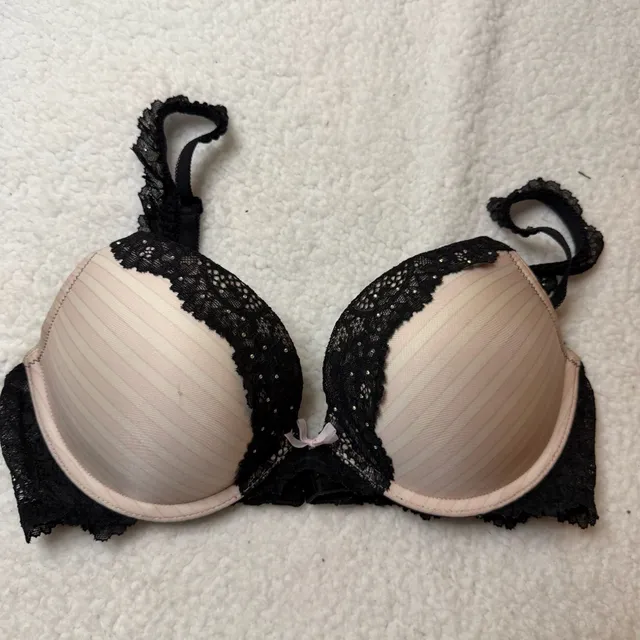 Victoria's Secret Push-Up Bra Pink Striped Black Lace