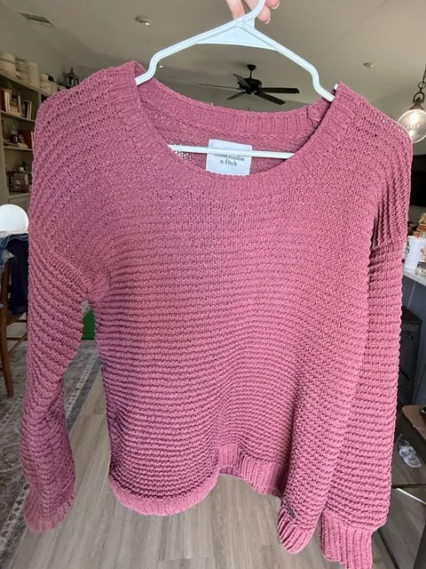 Abercrombie & Fitch Sweater Pink Knit Size M
