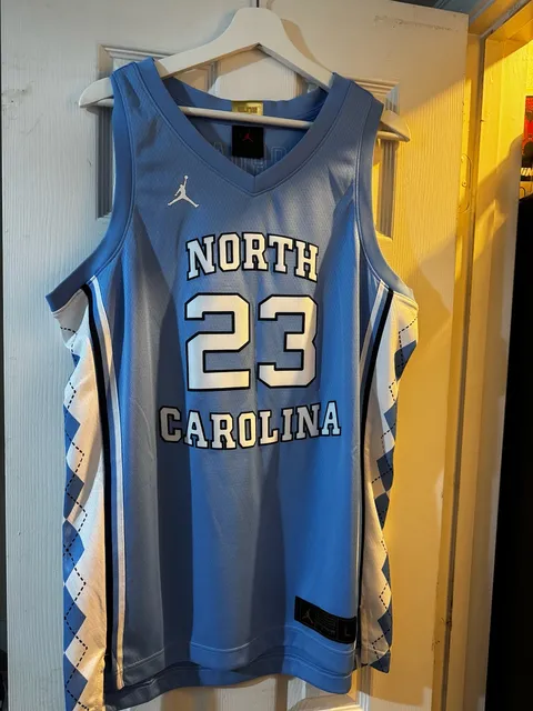 Jordan UNC Tar Heels Basketball Jersey Size L Blue