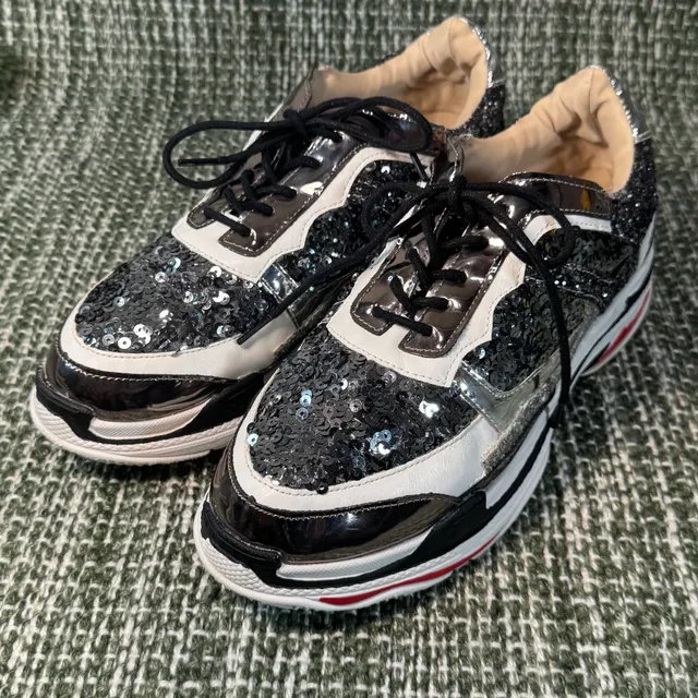 Chase + Chloe Track-1 Size 11 Black Sequins Chunky Fashion Sneakers