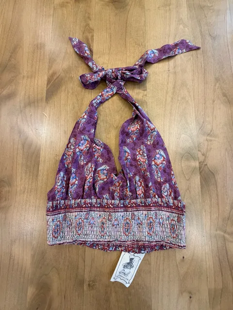 Easel Los Angeles Floral Halter Crop Top Size M