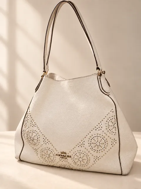 Coach Edie Shoulder Bag White Leather Gold Studs, Winter bag