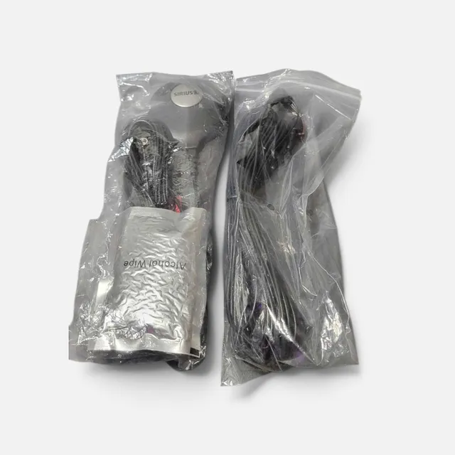 Sirius Satellite Radio Antenna SIR-3.3RCTMOB05 New in Bag