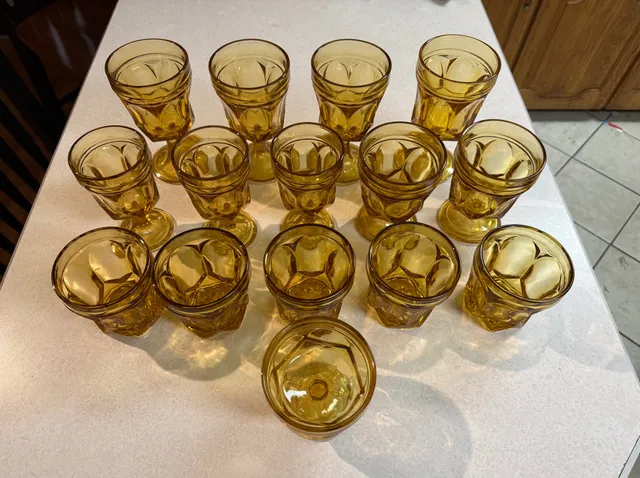 Anchor Hocking Amber King's Crown Goblets And Sherbet Set