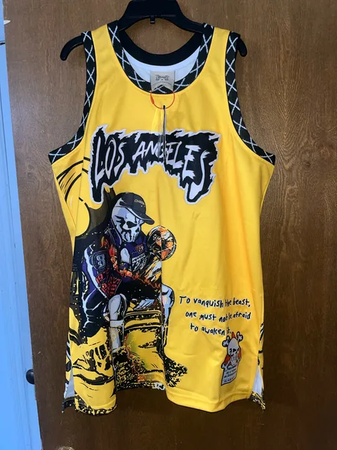 Brand Los Angeles Bryant 8 Basketball Jersey Size M
