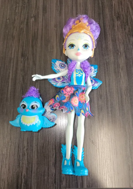 Mattel Enchantimals Patter Peacock Doll And Flap Figure Set