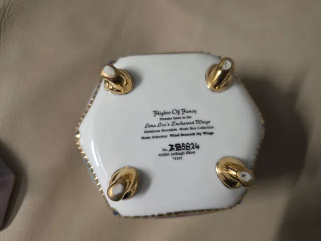 Ardleigh Elliott Lena Liu Flights of Fancy Music Box Porcelain