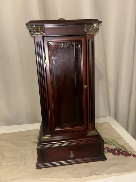 Vintage Bombay Company Rotating Jewelry Box Chest Case Organizer Necklace 18"