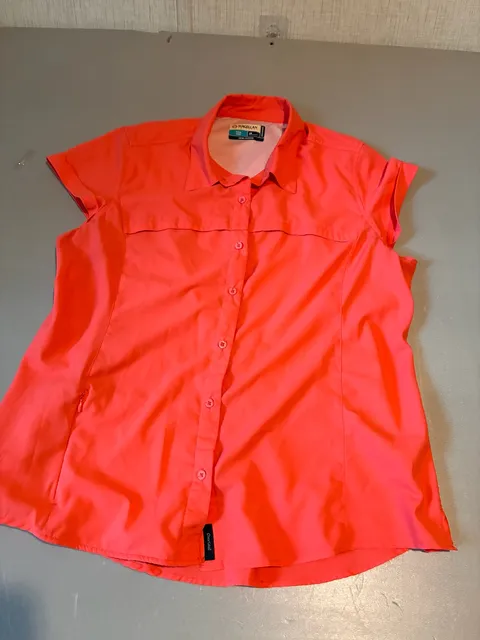 Magellan Outdoors Women's Fishing Shirt XS Coral Pink Vented Short ...,