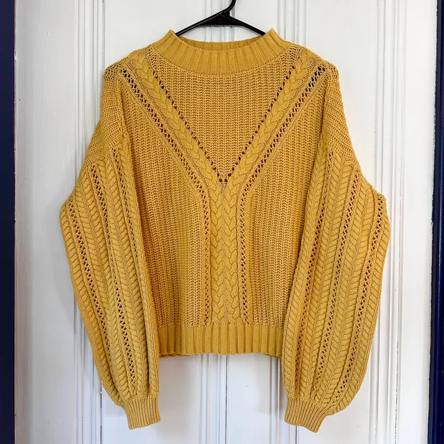Marled Reunited Womens Sweater, Medium Yellow Cable Knit