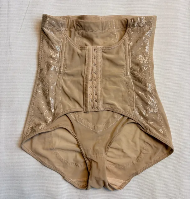 Unbranded Shapewear Bodyshape Brief Size L Beige