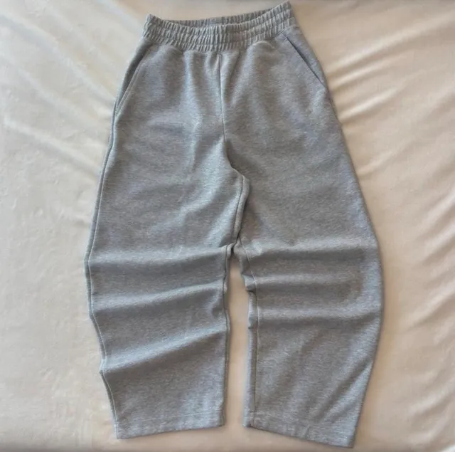Uniqlo :C Wide Leg Sweatpants Gray