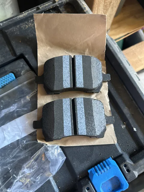 CARQUEST Brake Pads Platinum With Hardware PXD1363H NOS